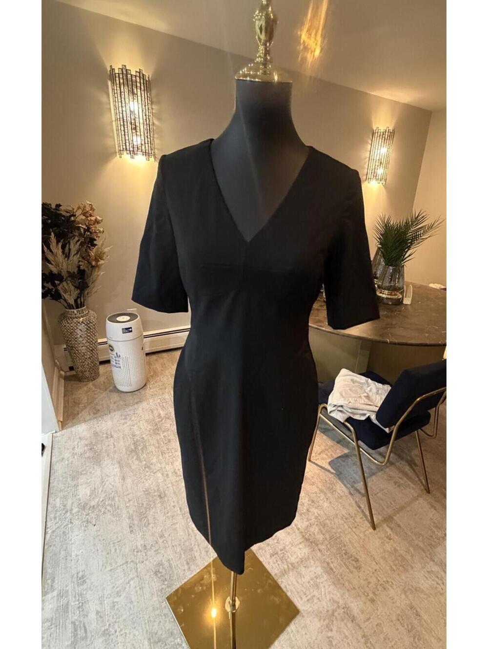 LK Bennett Black Wool Blend V Neck Knee Length dress size 6